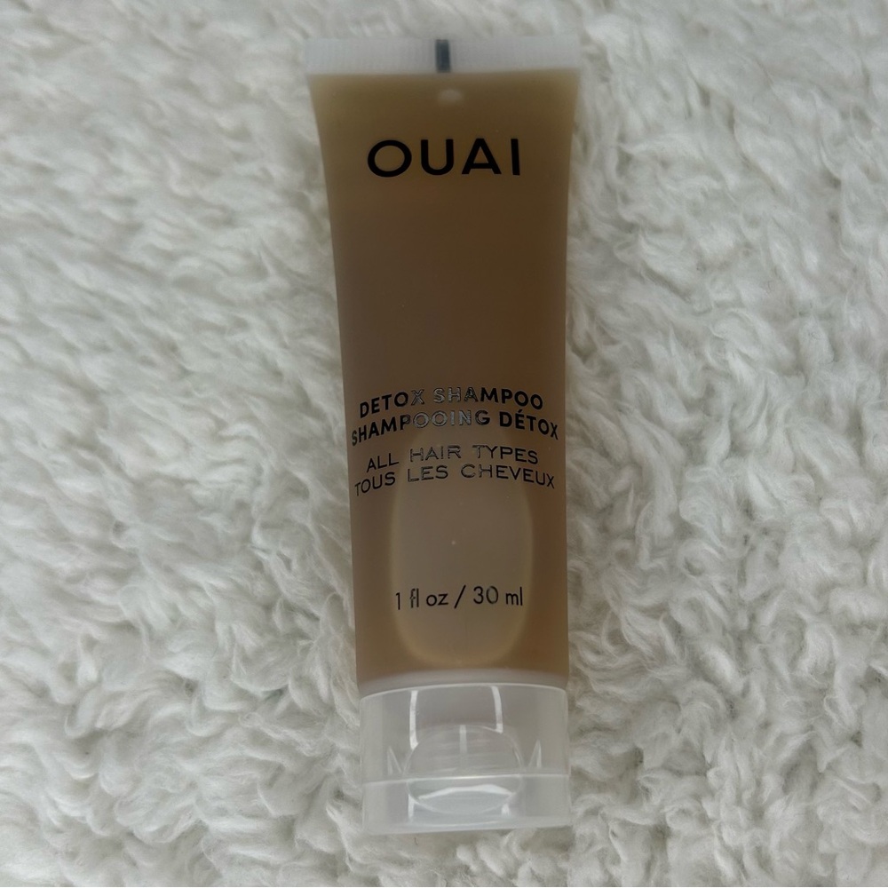 OUAI Detox Shampoo Sample NEW